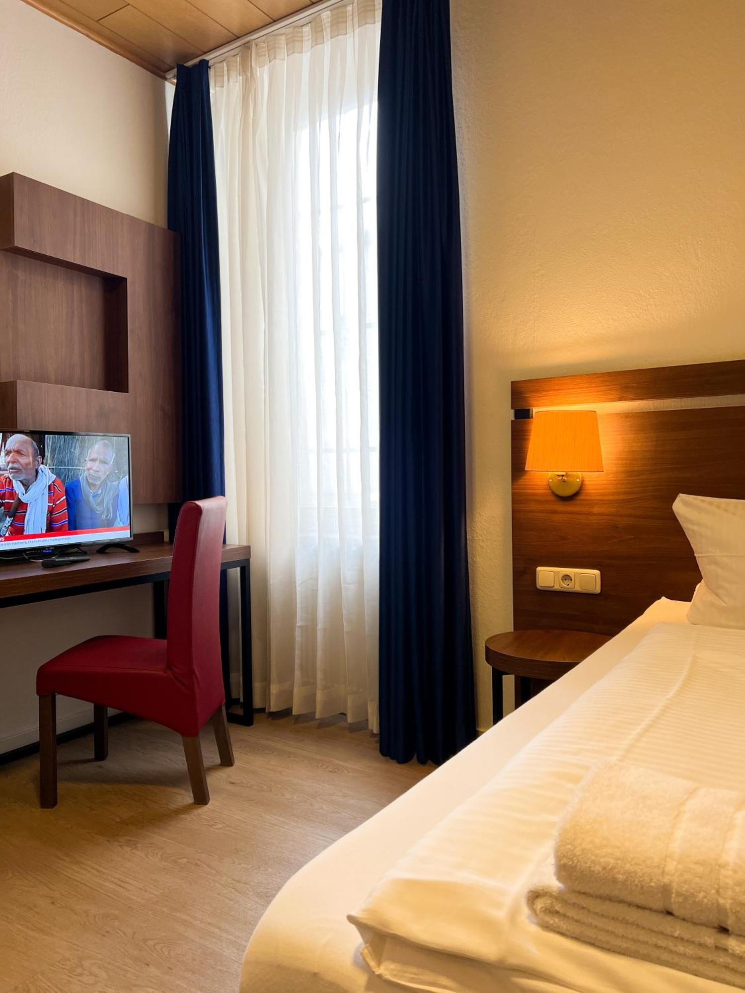 Hotel Fraenkischer Hof Kitzingen Dış mekan fotoğraf
